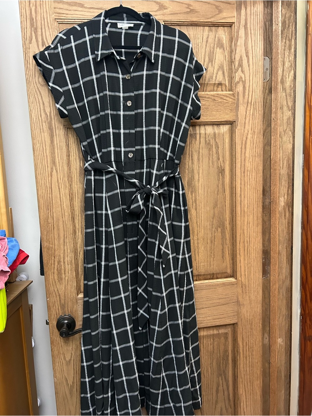 Calvin Klein Black and White Plaid Button-Front Shirt Dress with Tie Waist